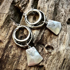 Bohemia vintage metal hollow earrings