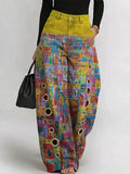 Women's Vintage Colorful Art Print Casual Fashion Cutout Jeans