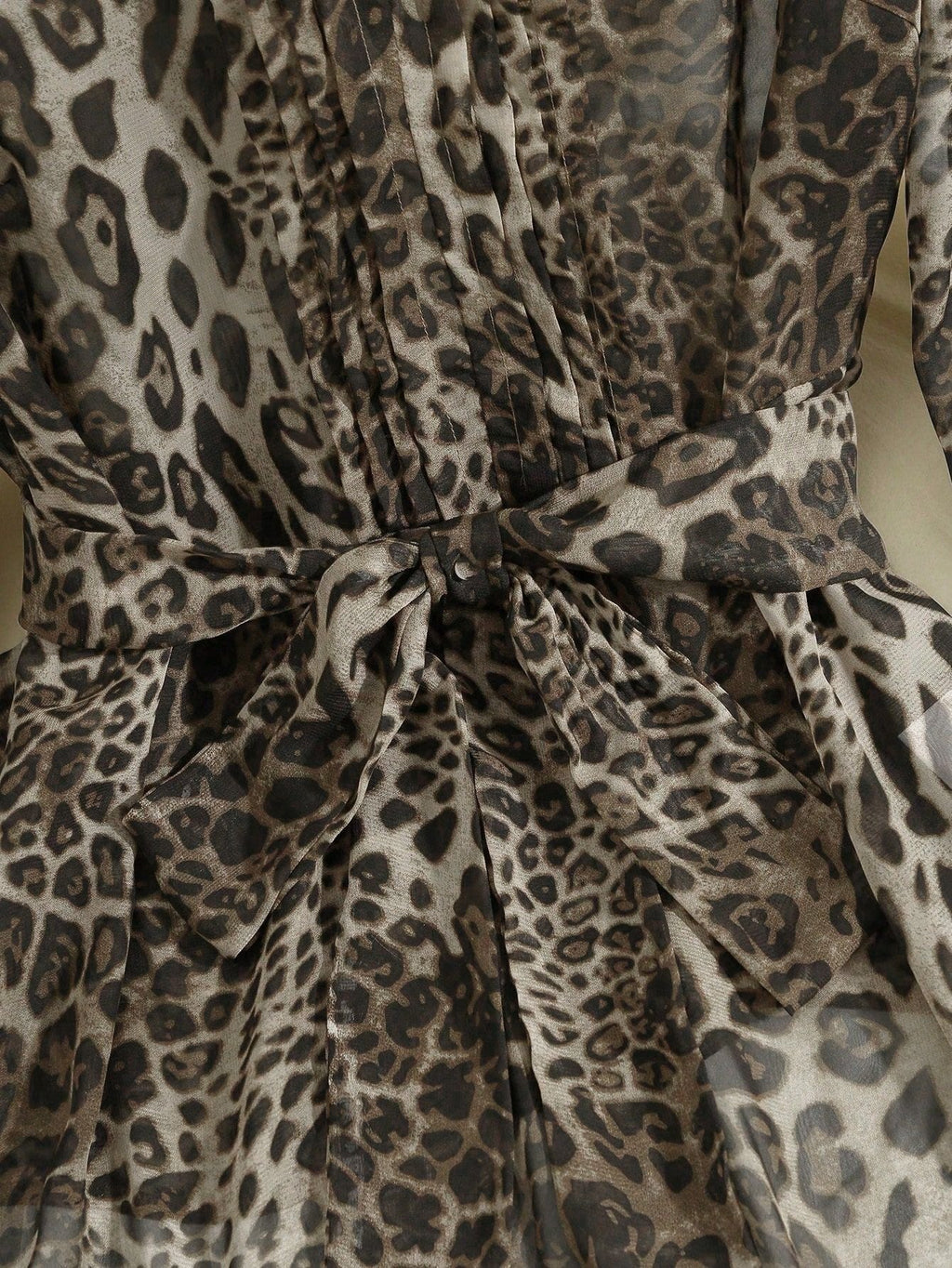 Stylish Leopard Print Chiffon Shirt