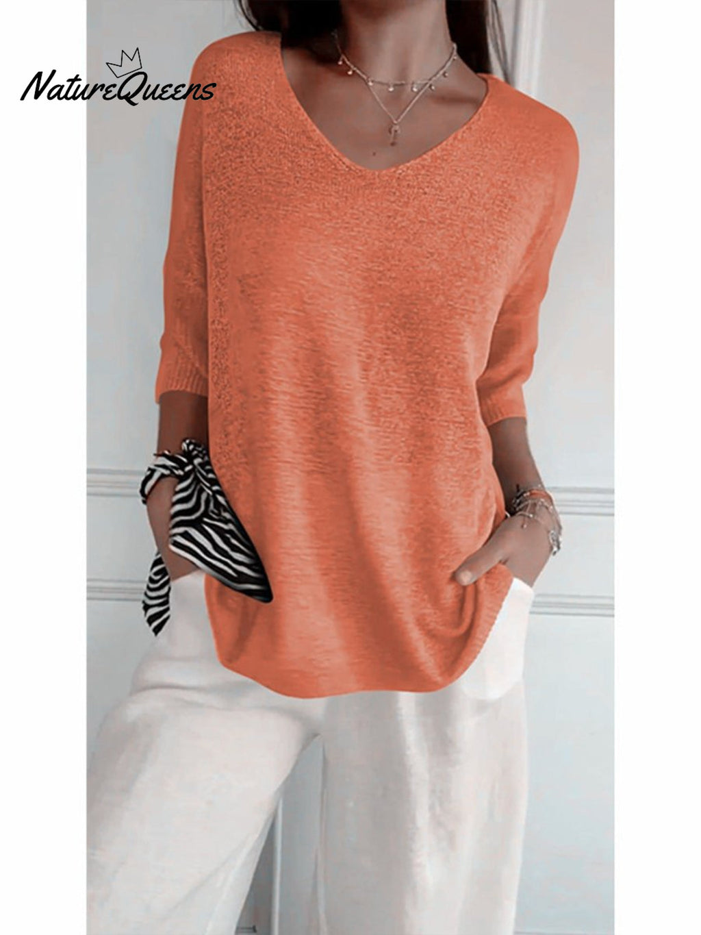 Women's Solid Color Knitted 3/4 Sleeve V-neck Top